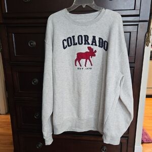 Colorado Crewneck Sweatshirt - Light Gray with Red Moose